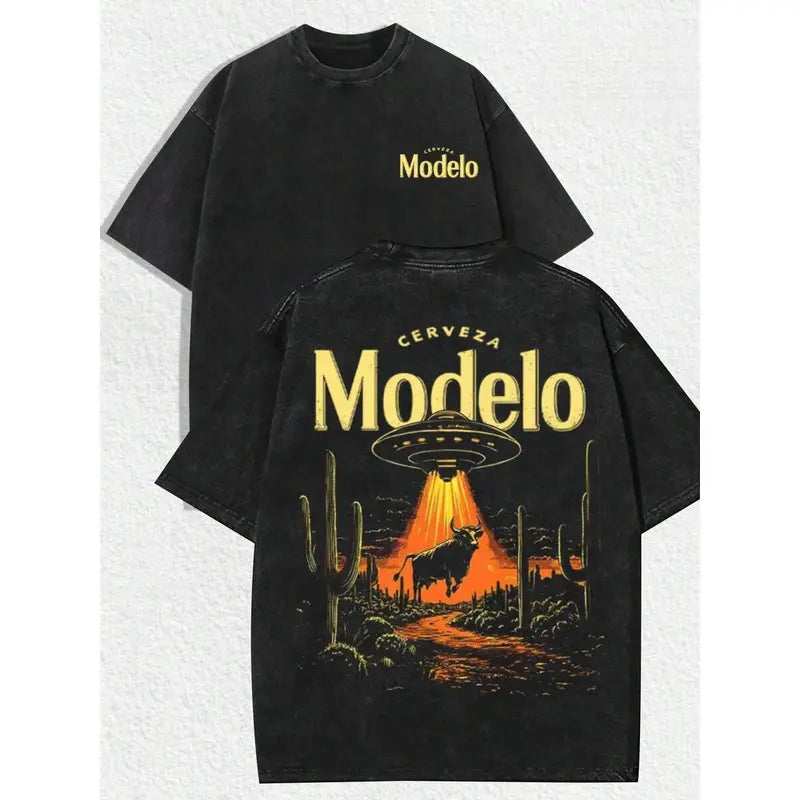 Sci-Fi Desert Vibe: Retro Modelo T-Shirt Alien Abduction Apparel